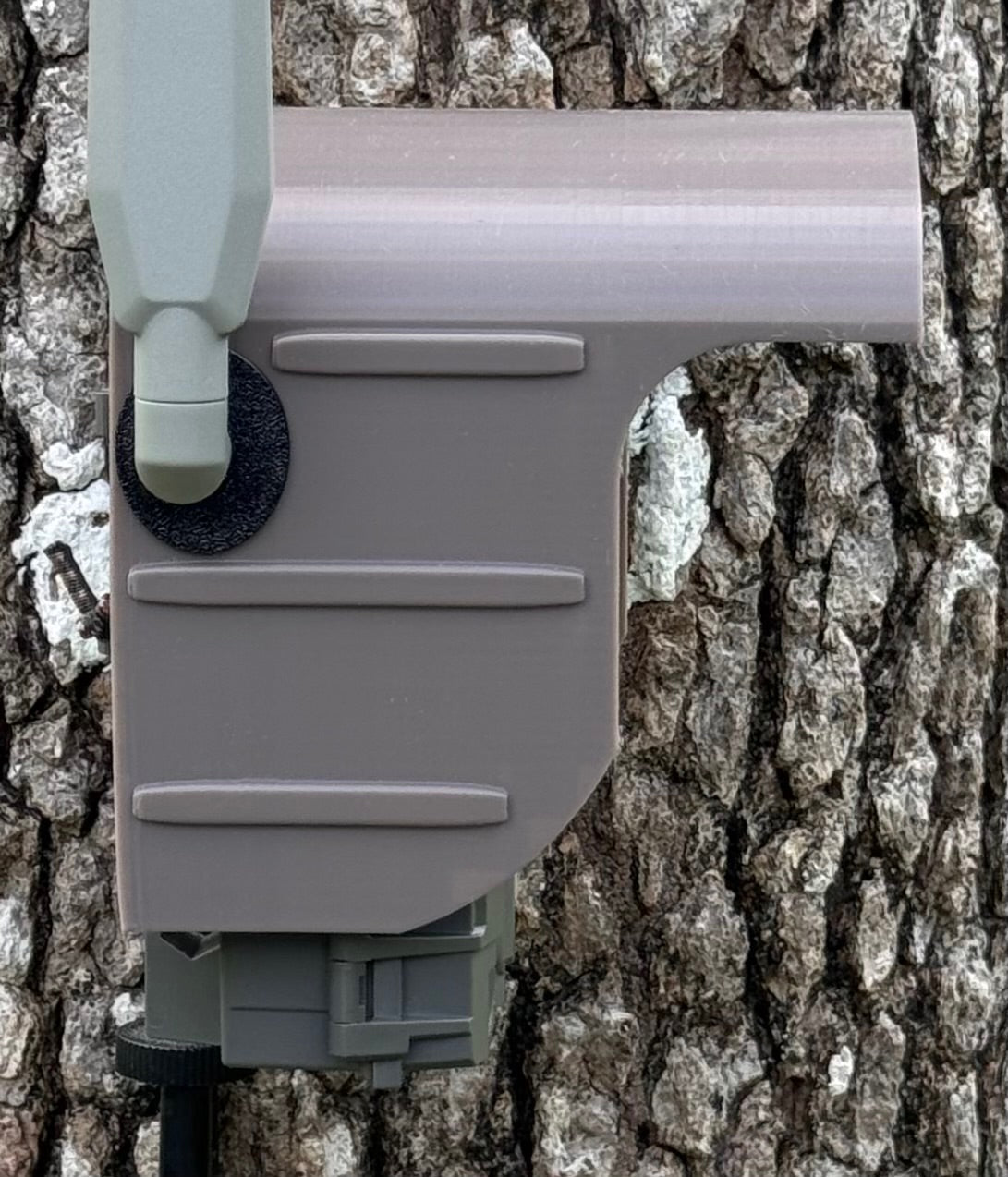 SPYPOINT TRAIL CAMERA