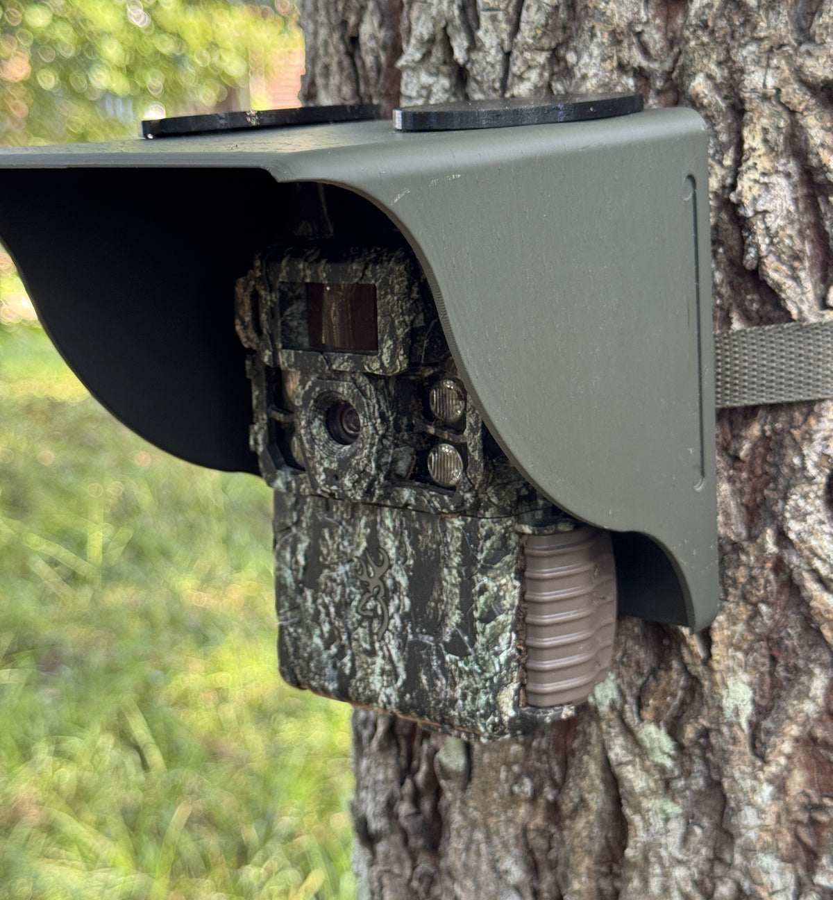 Sahara Outdoors Universal Trail Camera Cover