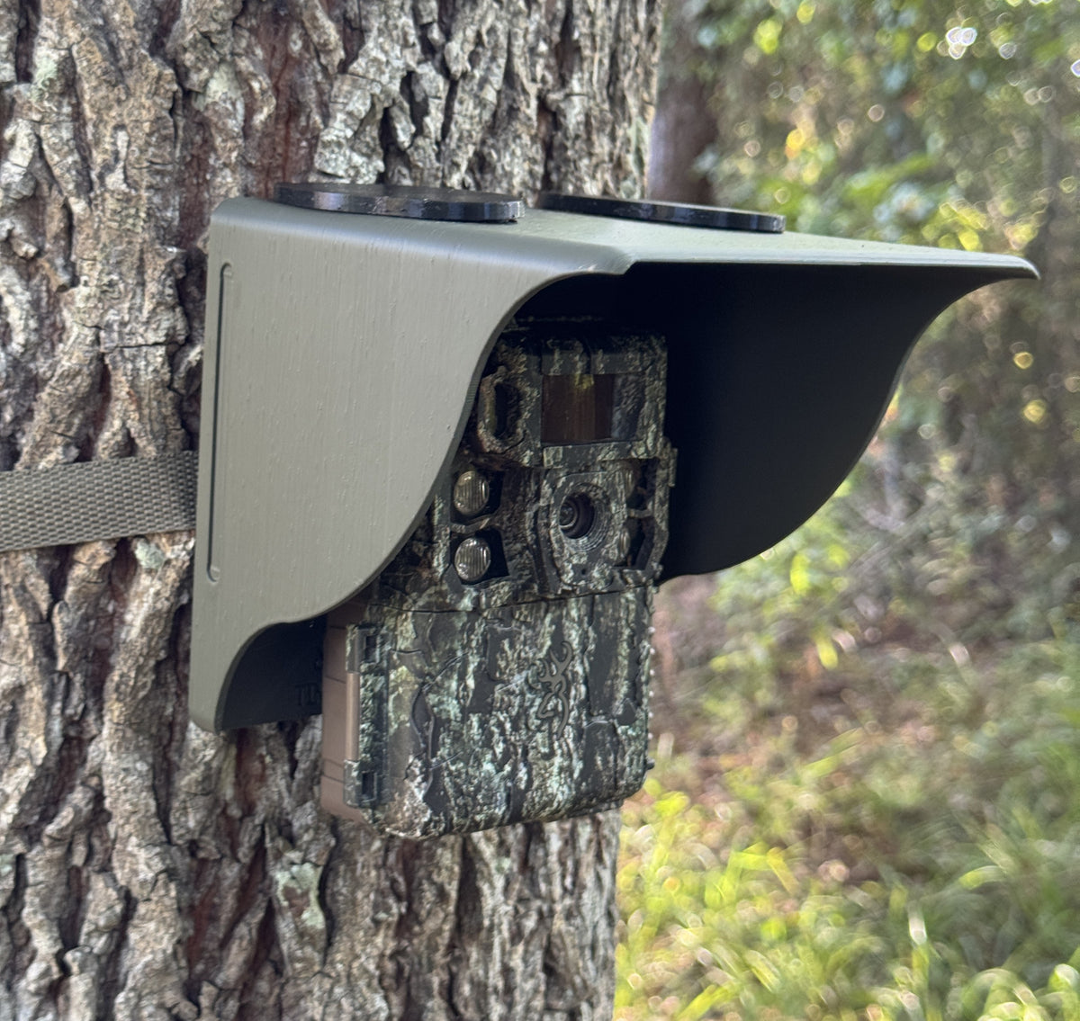 Sahara Outdoors Universal Trail Camera Cover
